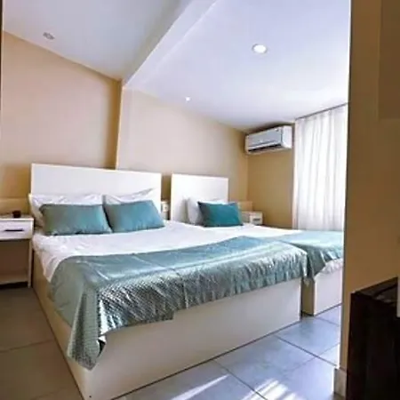 Rota Star Beyoglu 3*